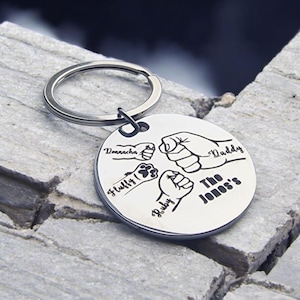Cadeau fête des pères cadeau papa, papa, enfant bébé patte chien animal de compagnie, porte-clés coup de poing, personnalisé, gravé, cadeau de nouveauté, anniversaire de famille