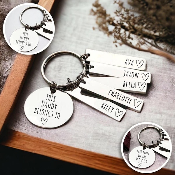 Gepersonaliseerde familiesleutelhanger Vaderdagcadeau voor moeder moeder Nanny Mummie behoort tot gepersonaliseerde gegraveerde oppas opa, geliefd bij naamkaartjes