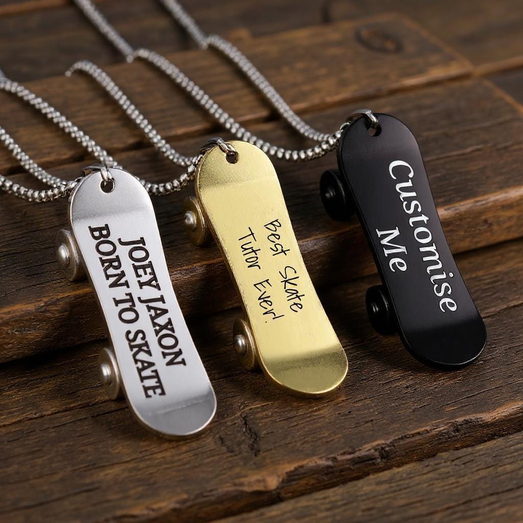 Skateboard necklace México