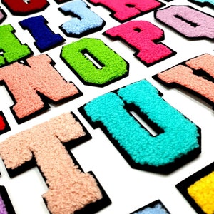 Parche de letras universitarias de chenilla multicolor, parches para coser en toalla, ropa bordada con alfabeto