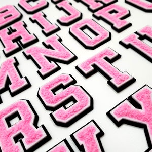 Parche de letras de chenilla 3D de calidad, color rosa, 5cm, tamaño grande, parches de toalla para planchar, coser en ropa bordada con alfabeto