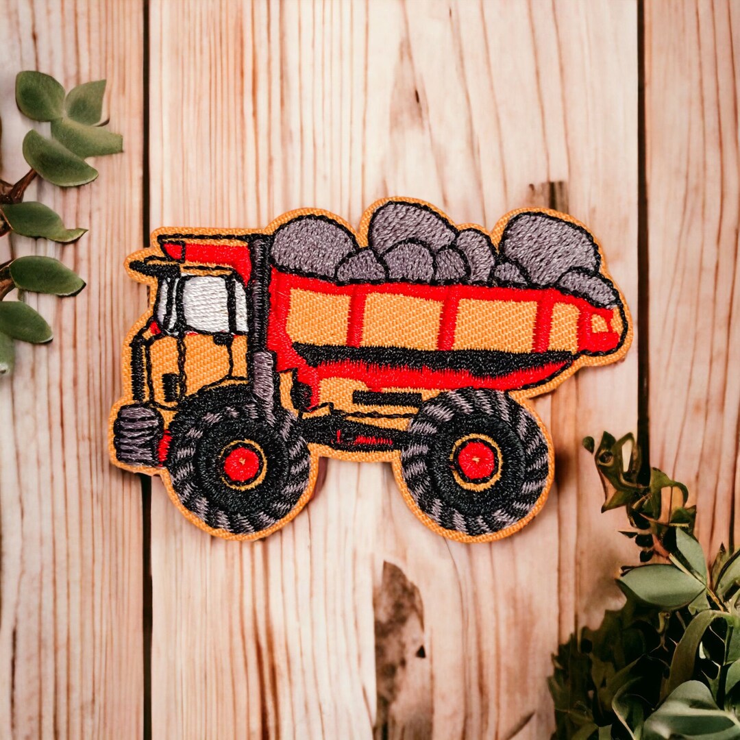 Patch Ricamato Dump Truck – Distintivo Con Camion Ribaltabile, 10,1 X 4,9 Cm, Da Stirare O Cucire, Applique Per Abbigliamento E Zaini