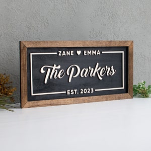 Personalisiertes Nachname-Schild mit Namen und hergestelltem Datum, Nachname-Zeichen, Hochzeitsdatum-Zeichen, Hochzeitsgeschenk-Zeichen, Weihnachtsgeschenk für Paar