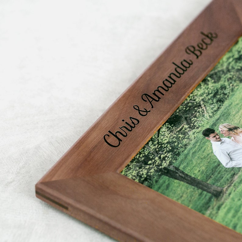 Walnut Personalized Frame, Custom Engraved Wood Picture Frame, Gift For Family, Wedding Frame, Newlywed Gift, 4x6, Custom Wood Picture Frame Bild 3