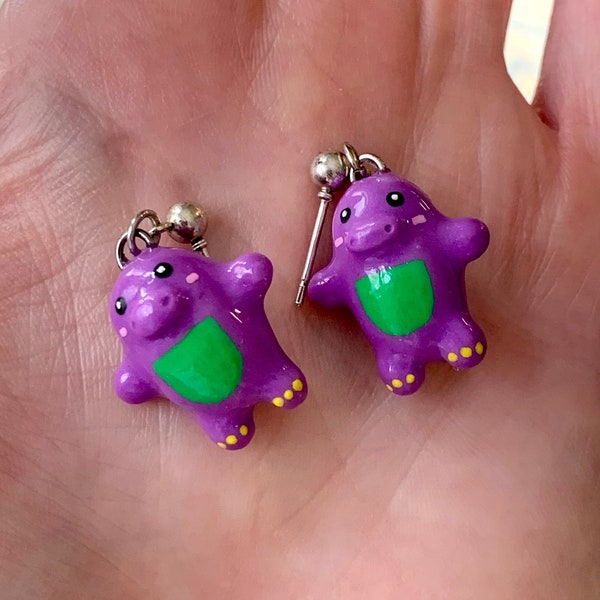 Nostalgic Barney polymer clay dangle earrings, retro nostalgia jewelry, unique 90s 2000s Y2K purple accessories