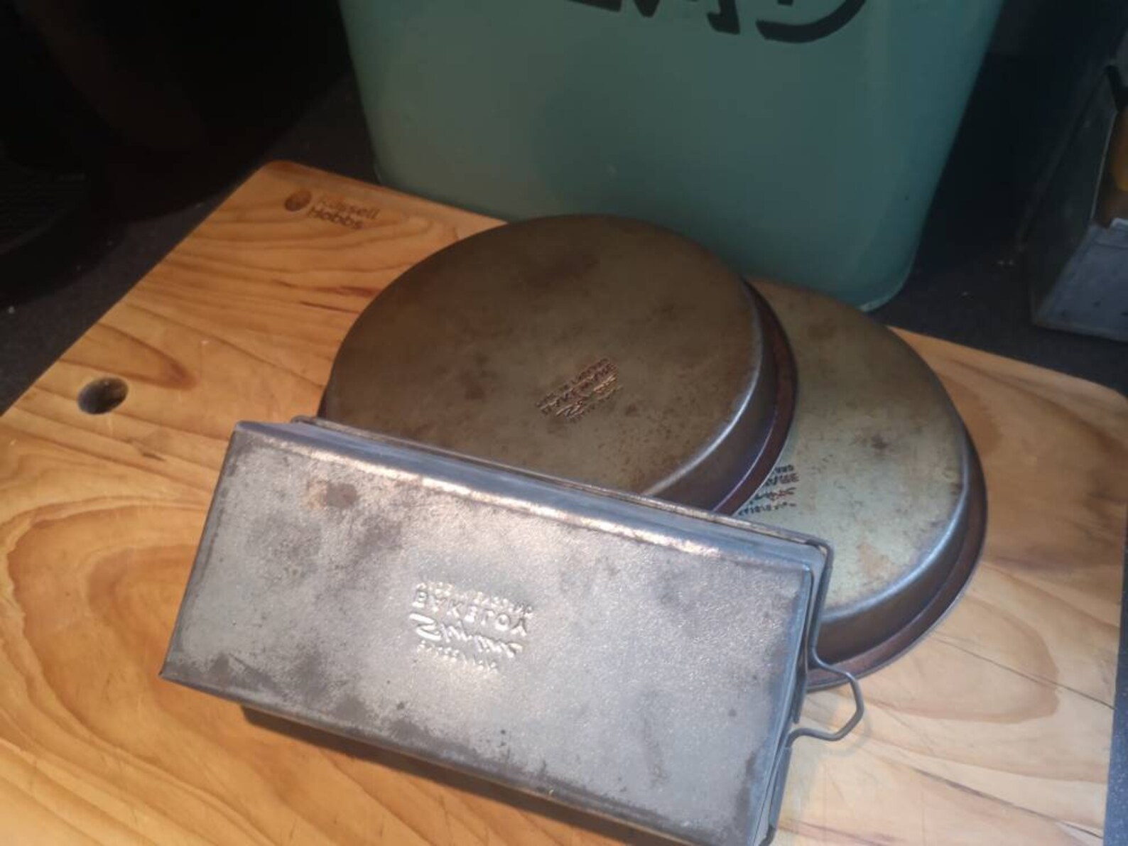 Vintage Skyline Baking tins. 2 Bakeware cake tins and 1 Etsy