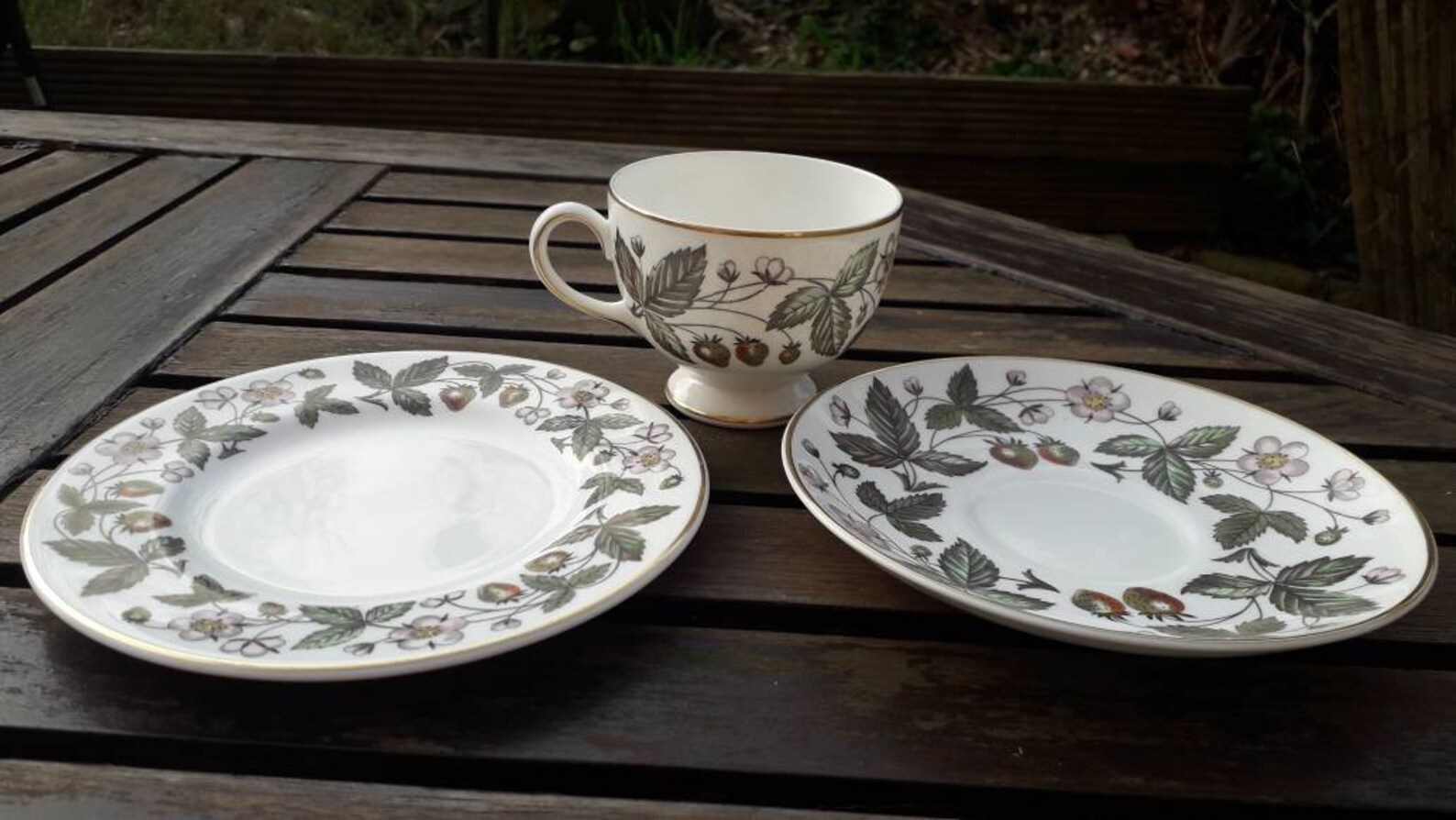 Vintage 1960s Wedgwood Bone China Strawberry Hill Pattern. Etsy