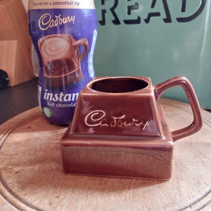 Vintage Promotional Cadburys Chocolate Mug. Hot Chocolate. Vintage kitchen decor