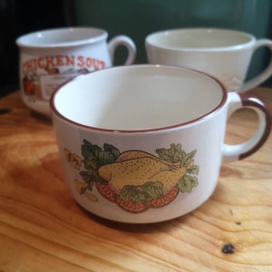 Set of 3 Vintage Ceramic soup mug / bowls. Retro kitchen decor. Vintage kitchen decor and design.