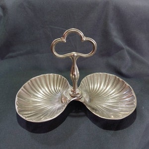 Antique Art Nouveau butter dish, Hors d'oeuvre Scallop tray. Victoriana. Victorian dining ware.