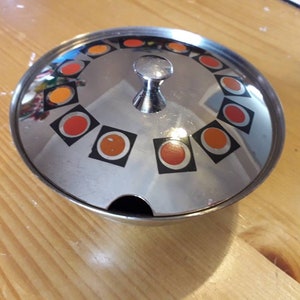 Vintage 18/8 Stainless Steel Duraware lidded mustard, sauce condiment pot. 1970&#39;s. Vintage Mid-Century sauce dish.