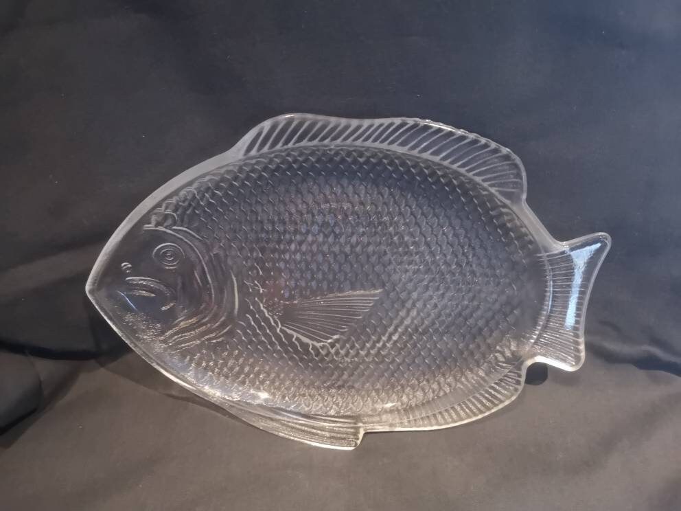 Vintage glass Fish Serving Plate. Vintage Fish Dinner plate. Etsy