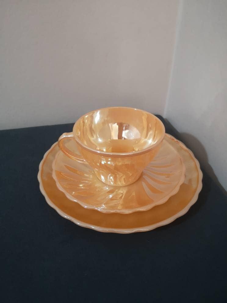 Fantastic Anchor Hocking Fire King Trio. Tea Cup, Saucer and Side