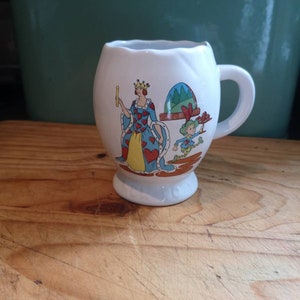 Very Rare vintage Cadburys Creme Egg Mug Beaker featuring the Queen of Hearts.