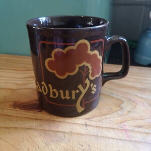 Rare vintage Cadbury s collectable hot chocolate coffee mug beaker.