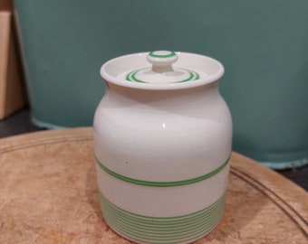 Art Deco 1930s Kleen Kitchen Ware storage jar. Vintage green line Kitchen Storage. Kleenware Kitchen storage.