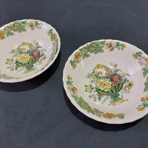 Pair of Masons Strathmore Ironstone Soup / Cereal bowls. Vintage collectable soup bowls. English 1940/50s bowls. Mason ware.