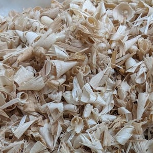 Hardwood Sawdust ~ Farm Fresh Organic ~ 1 GALLON BAG ~ Traditional Mushroom Substrate material