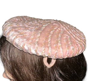 Beige Vintage Neumann-endler Fairfield Felts Pillbox Hat 