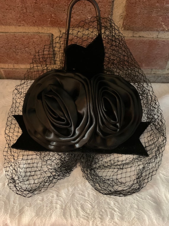 Antique Rosette Elegant Half Hat with Veil