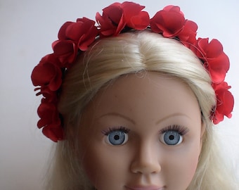 Corona roja de cintas de raso, amapola roja, corona ucraniana.