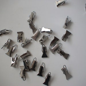 Set of antique metal curtain hooks, 30 pcs.