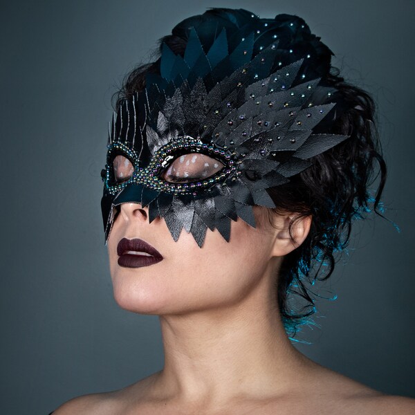 Black Feather Masquerade Mask: Raven Bird Costume, Elegant Mardi Gras