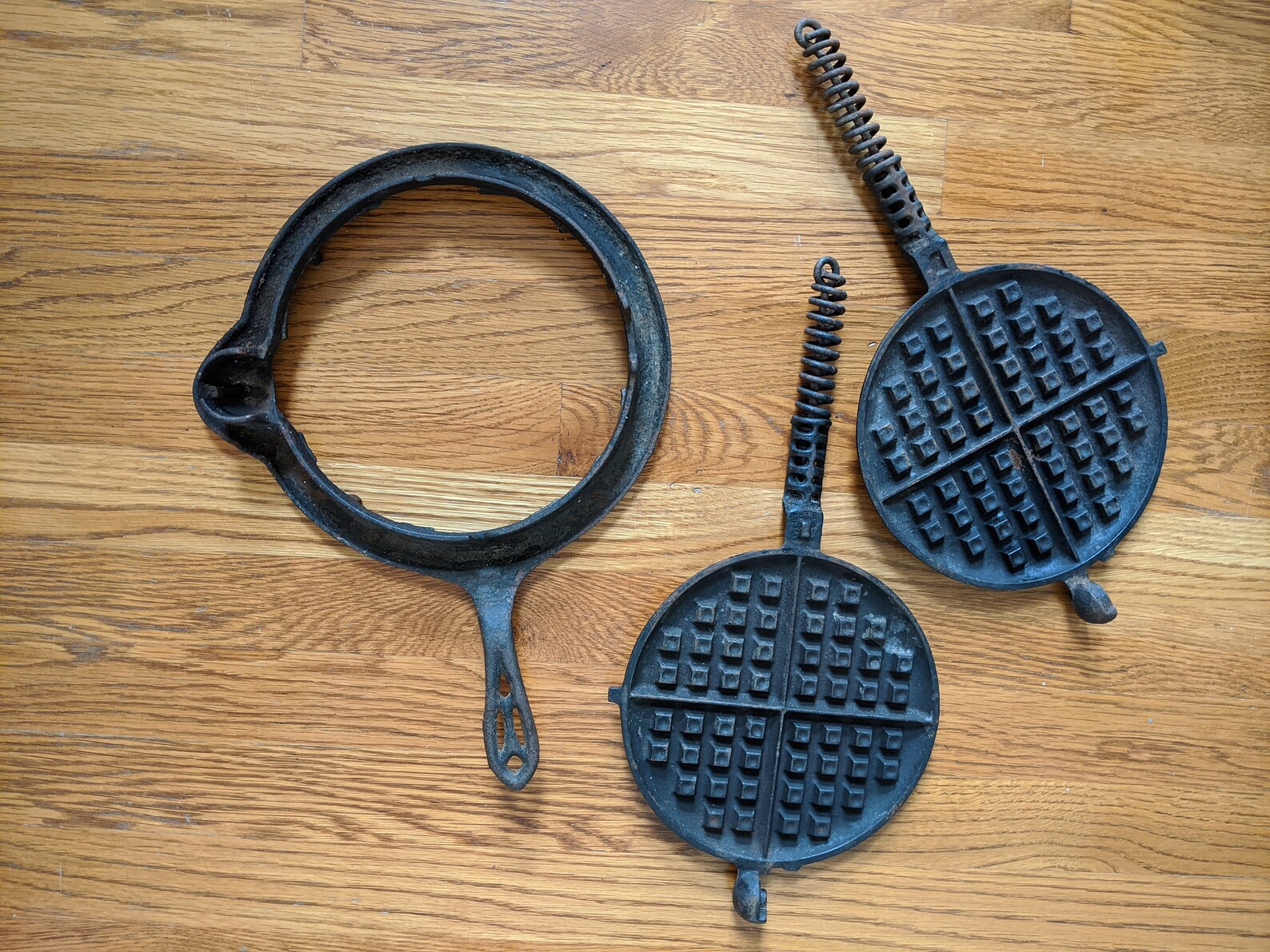 Vintage American Griswold No.8 Cast Iron Waffle Maker Etsy