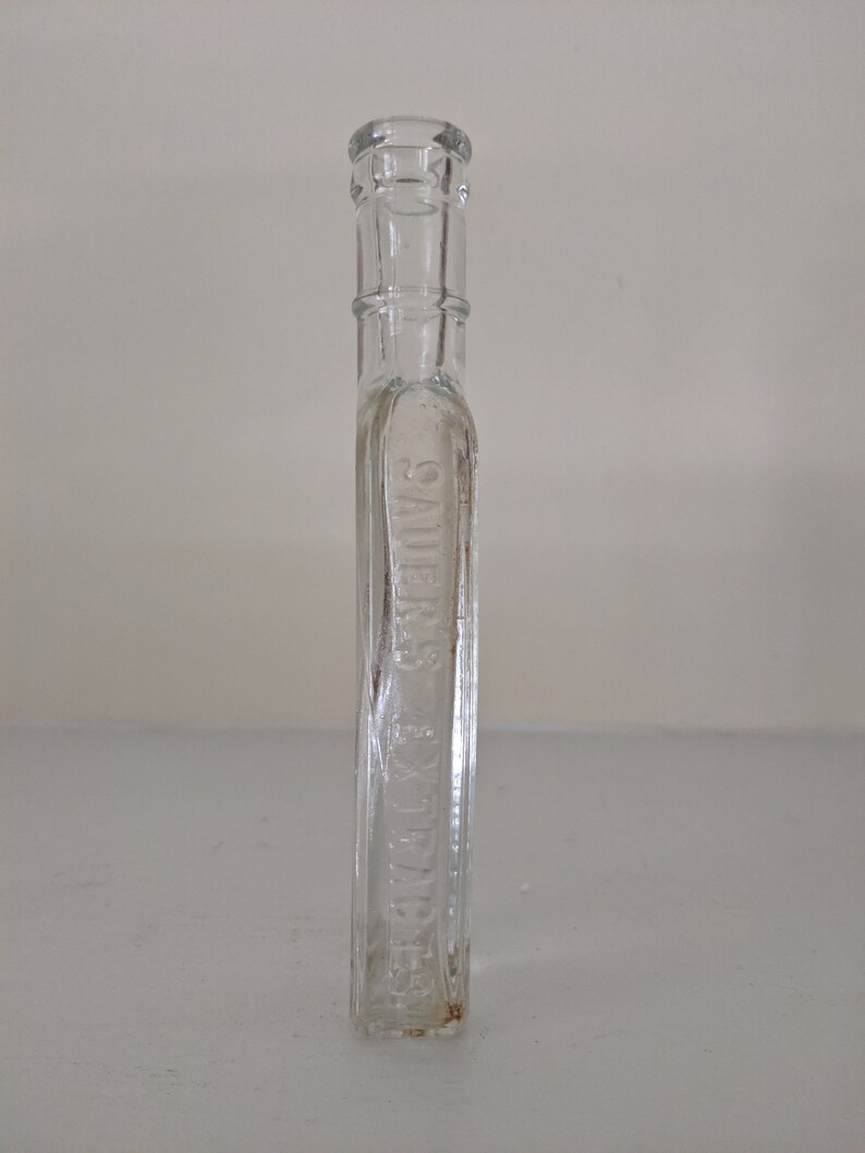 1910s1920s Sauer's Extracts Bottle Richmond VA Embossed Dug Vintage