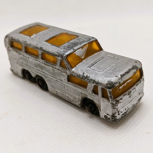 1966-1969 Matchbox Greyhound Bus Coach 66 Lesney England Vintage Die Cast Toy