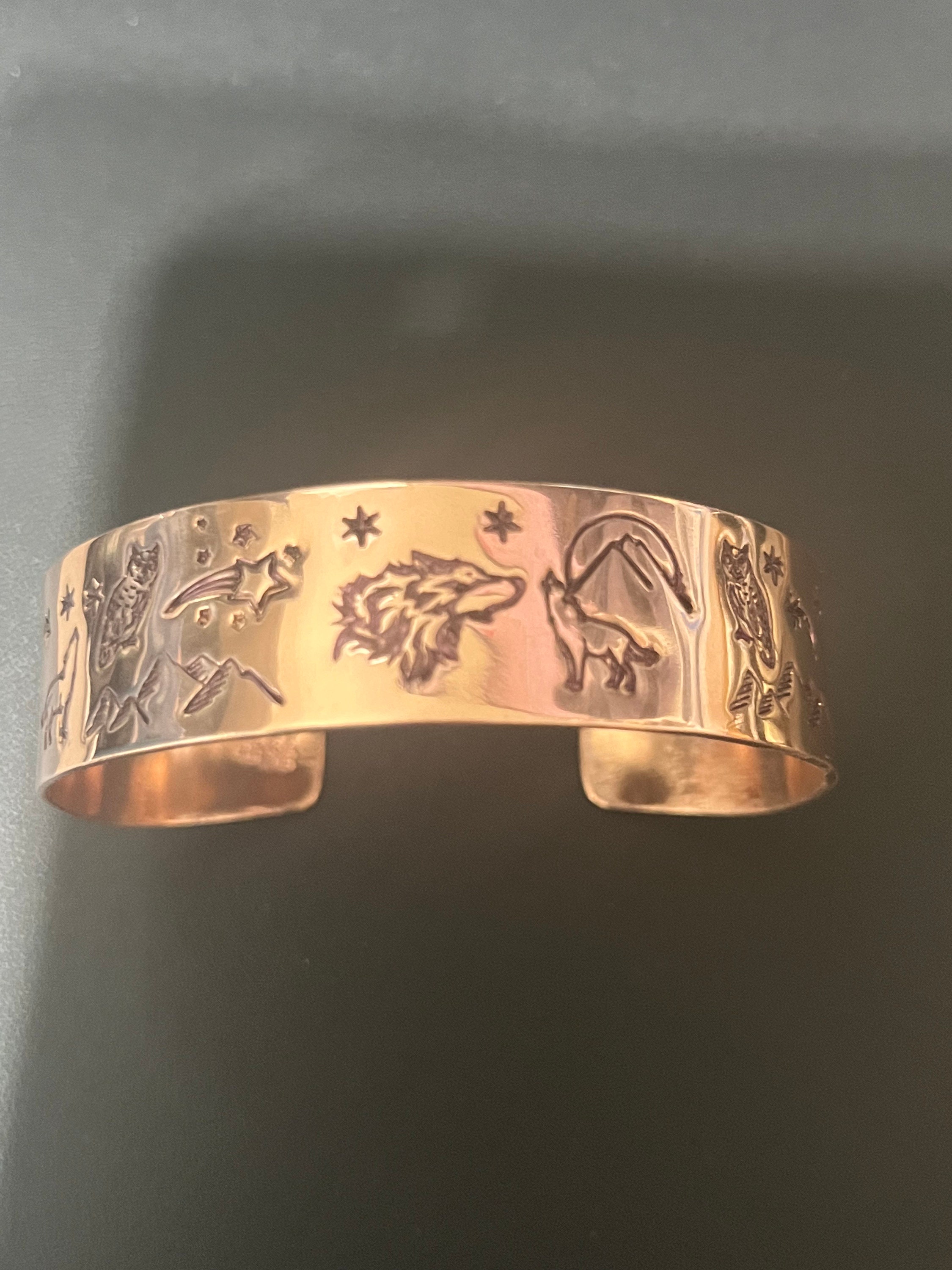 WOLF'S Howling With Owls and Fox on Sides Hand Crafted Solid Copper Bracelet -Mountains-Stars &a