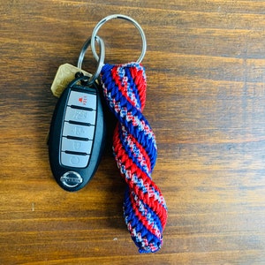 6-string Navy Blue & Red DNA Spiral Paracord Keychain 