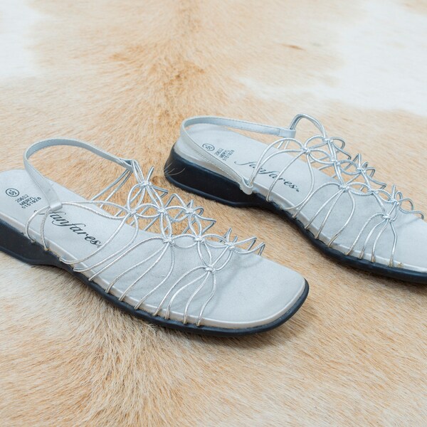 silver elastic sandals 5.5 | slingback sandals | silver flat sandals | woven silver sandals | silver slingbacks | metallic sparkle sandals