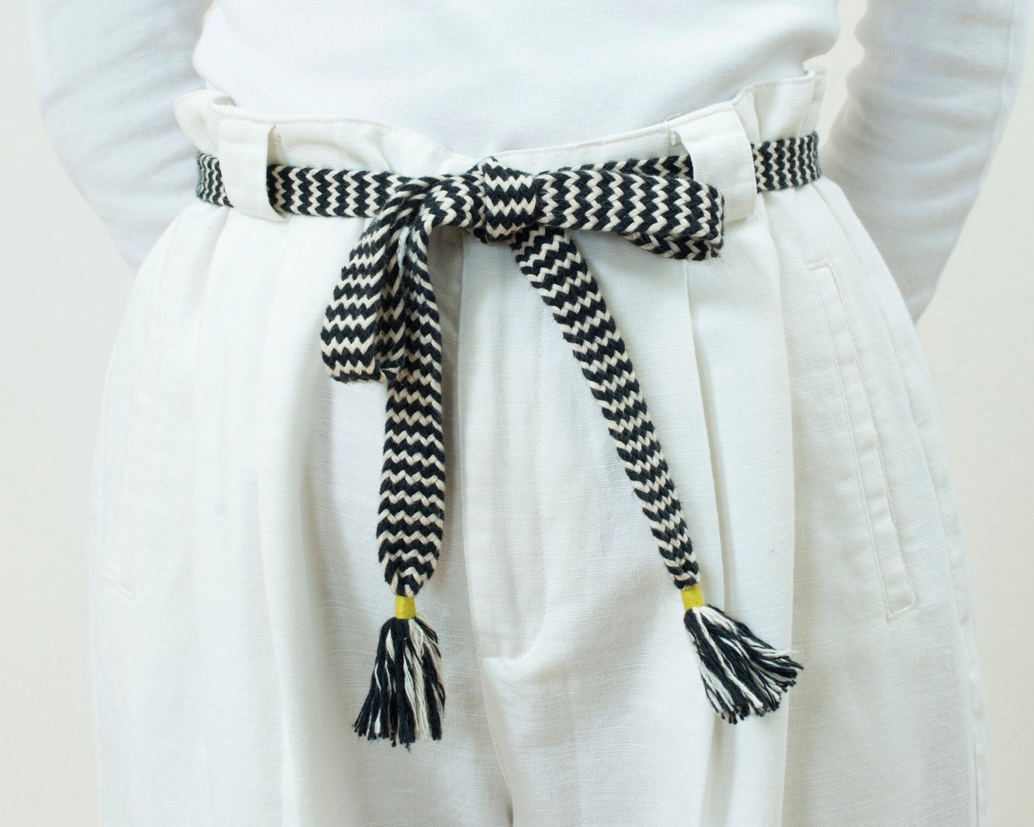 90s Navy White Zig Zag Woven Tie Belt 