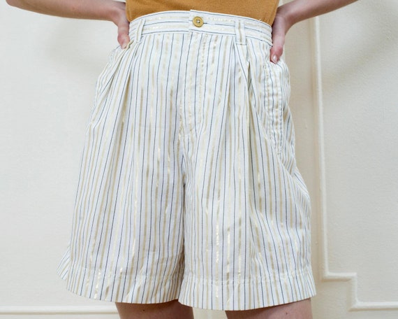80s white striped high waisted shorts 27 waist | m
