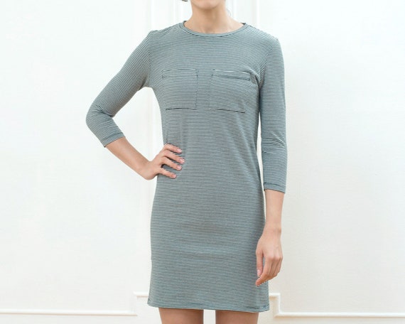 90s navy blue striped tshirt mini dress