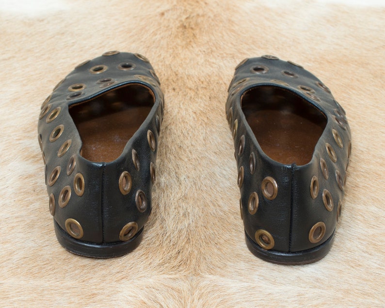 flat studded minimalist flat shoes round toe ballet flats minimal grunge rocker flats 90s black leather grommeted ballet flats 8.5