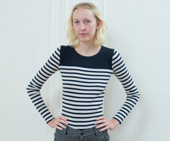 navy striped shirt | 90s long sleeve striped t sh… - image 1