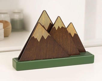 Wooden Mountain Coaster Set with Green Holder