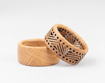 Oak Wooden Napkin Rings with Orament