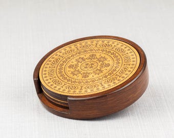 Set of 4 Wooden Round Coasters with Holder | Engraved Pattern