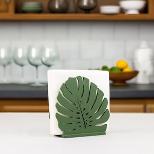 Porta tovaglioli in legno verde Monstera per tavolo con decoro floreale