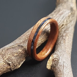Anillo de madera con inserto de concha, anillo de mujer de madera de caoba, anillo de hombre natural único, anillo de bodas de madera, anillo de bodas, anillo de compromiso imagen 1