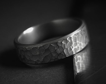 Hammered titanium ring, minimalist ring, gray modern mens ring, simple mens titanium band, industrial Wedding band, 5 year anniversary, gift