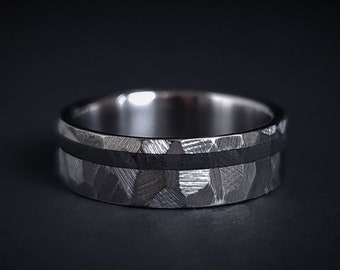 Hammered Titanium Ring, Black Carbon Fiber, Modern Hammered Wedding Band, Silver Men's Ring, Gray Men's Ring, Unique Faceted, EngagementRing