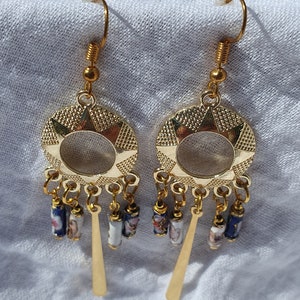Dangling earrings