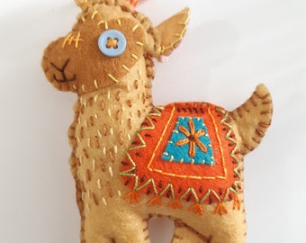 Handmade Felt Llama Keychain: Alpaca Bag Charm