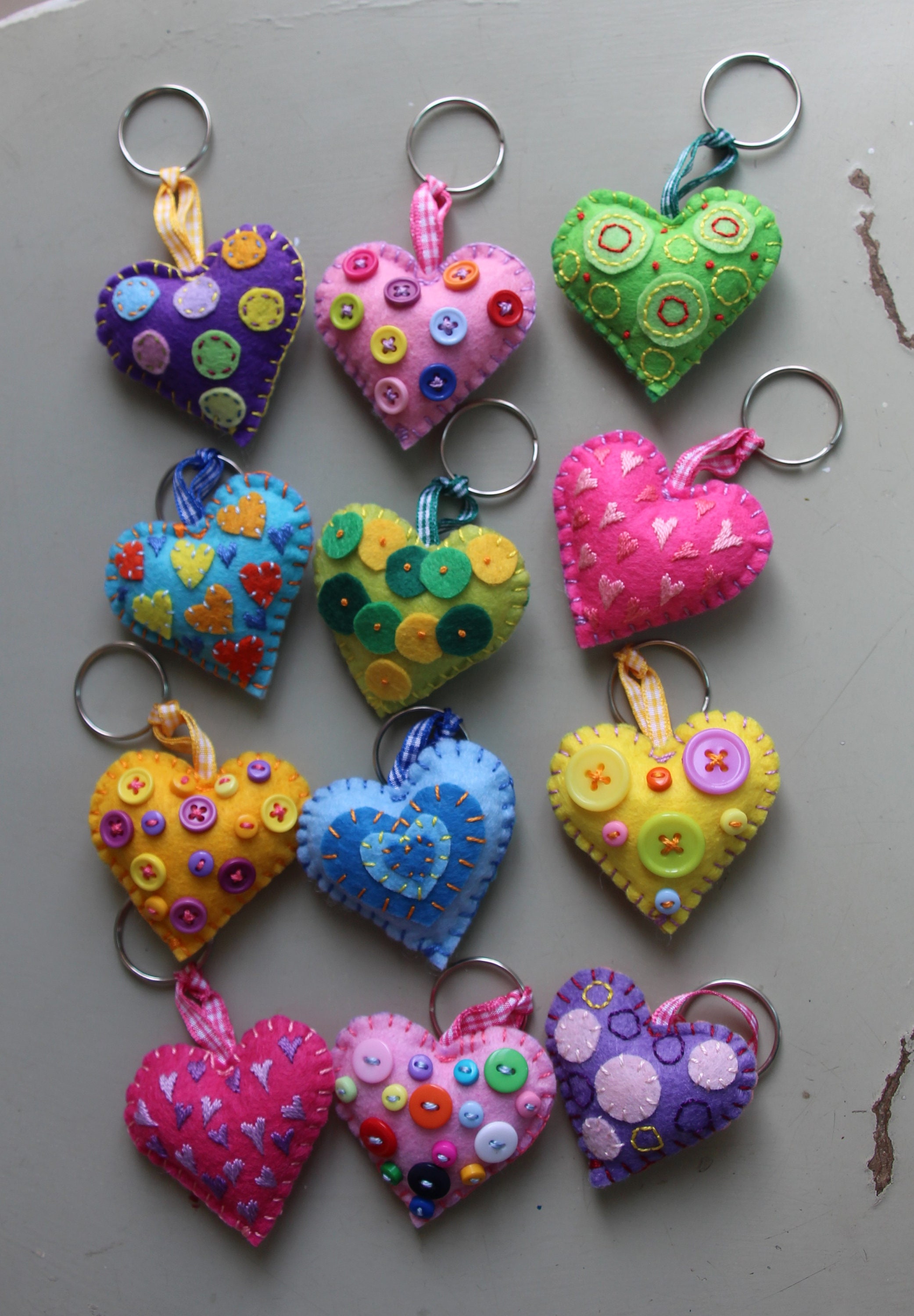 Heart Keychain Key Ring Handmade Gift Idea Felt Party Favours Valentine's Love Sweet 16 Party Gift Bag Charms Party Gift Patchyz - Etsy UK Heart Keychain Key Ring Handmade Gift Idea Felt Party Favours Valentine's Love Sweet 16 Party Gift Bag Charms Party Gift Patchyz - Etsy UK