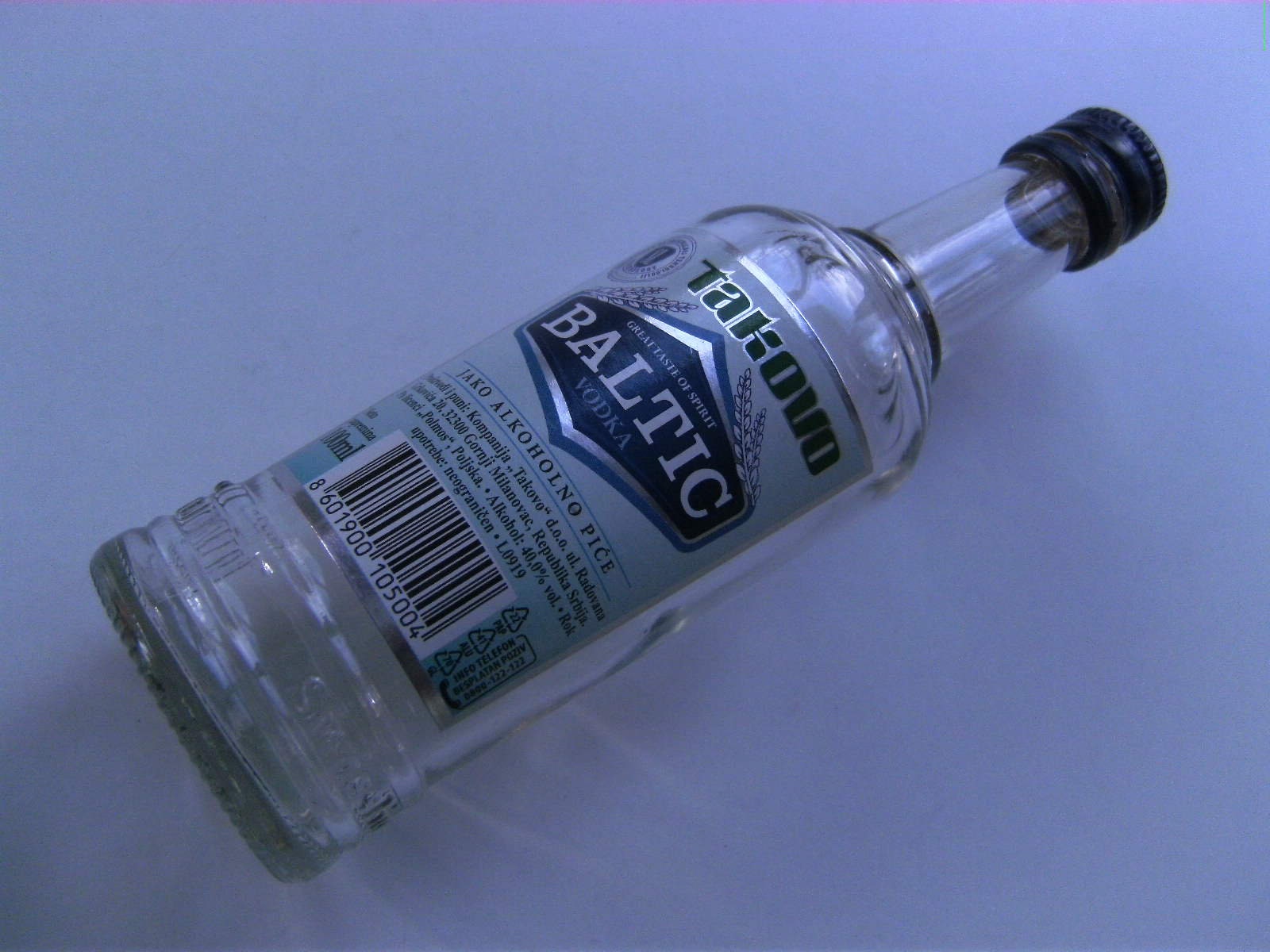 Absolut Vodka (40%) – Baltic Alcohols