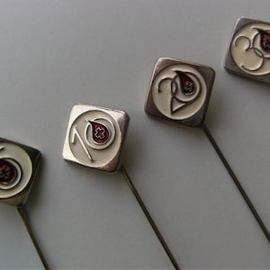 Yugoslavia Red Cross Blood Donor 5,10,20,30 time - Vintage pin badge lot of 4